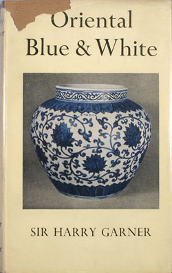 Oriental Blue and White. ORBLW.1954.Gar