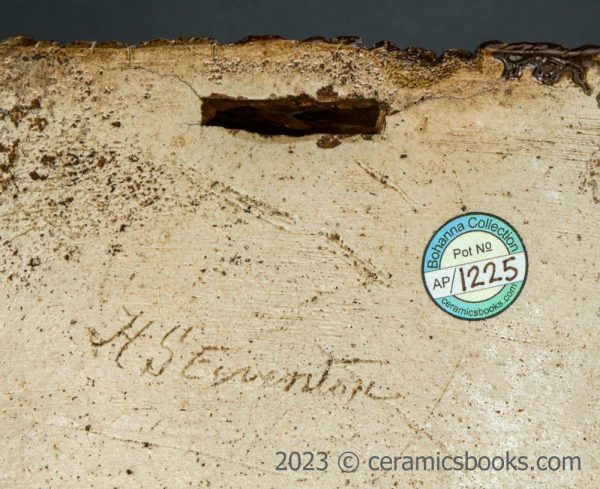 Salt-glazed stoneware moneybox. 'Wooden' box. c.1850-1880. AP/1225. Inscription.