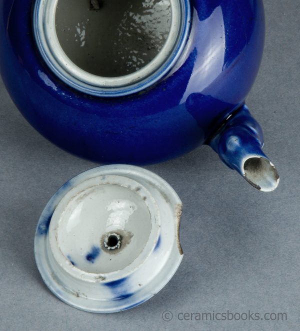 Littler's Blue salt-glazed white stoneware teapot. c.1753-1777. AP/1239. Inside.