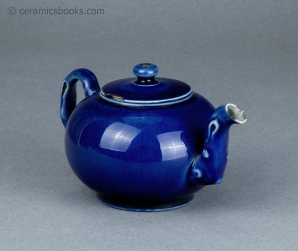 Littler's Blue salt-glazed white stoneware teapot. c.1753-1777. AP/1239. Reverse front.