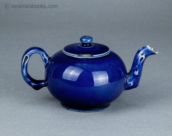 Littler's Blue salt-glazed white stoneware teapot. c.1753-1777. AP/1239. Reverse.