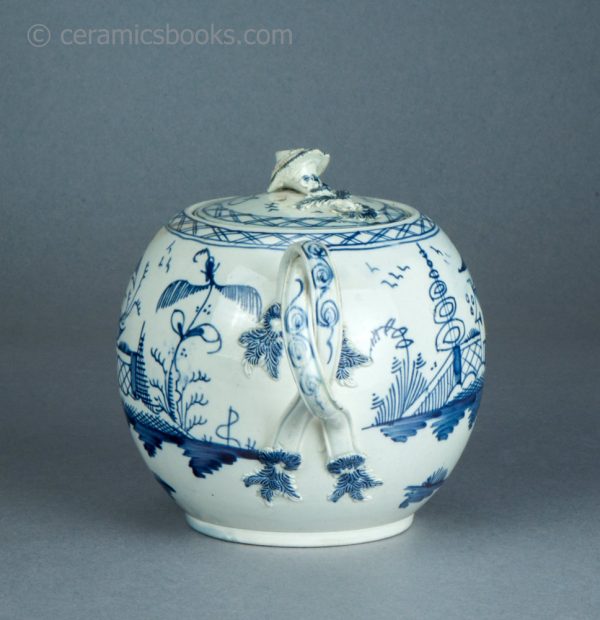 Pearlware teapot, painted blue underglaze Chinese House pattern. Attributed to Leeds Pottery. c.1780-1790. AP1401. Back.