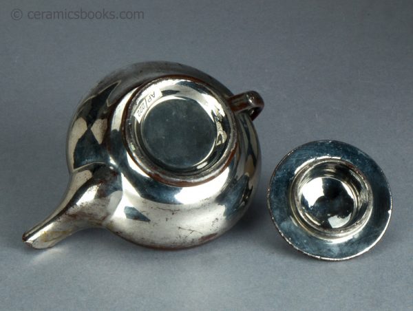 Silver lustreware bachelor teapot. c.1830-1840. AP/222. Base.